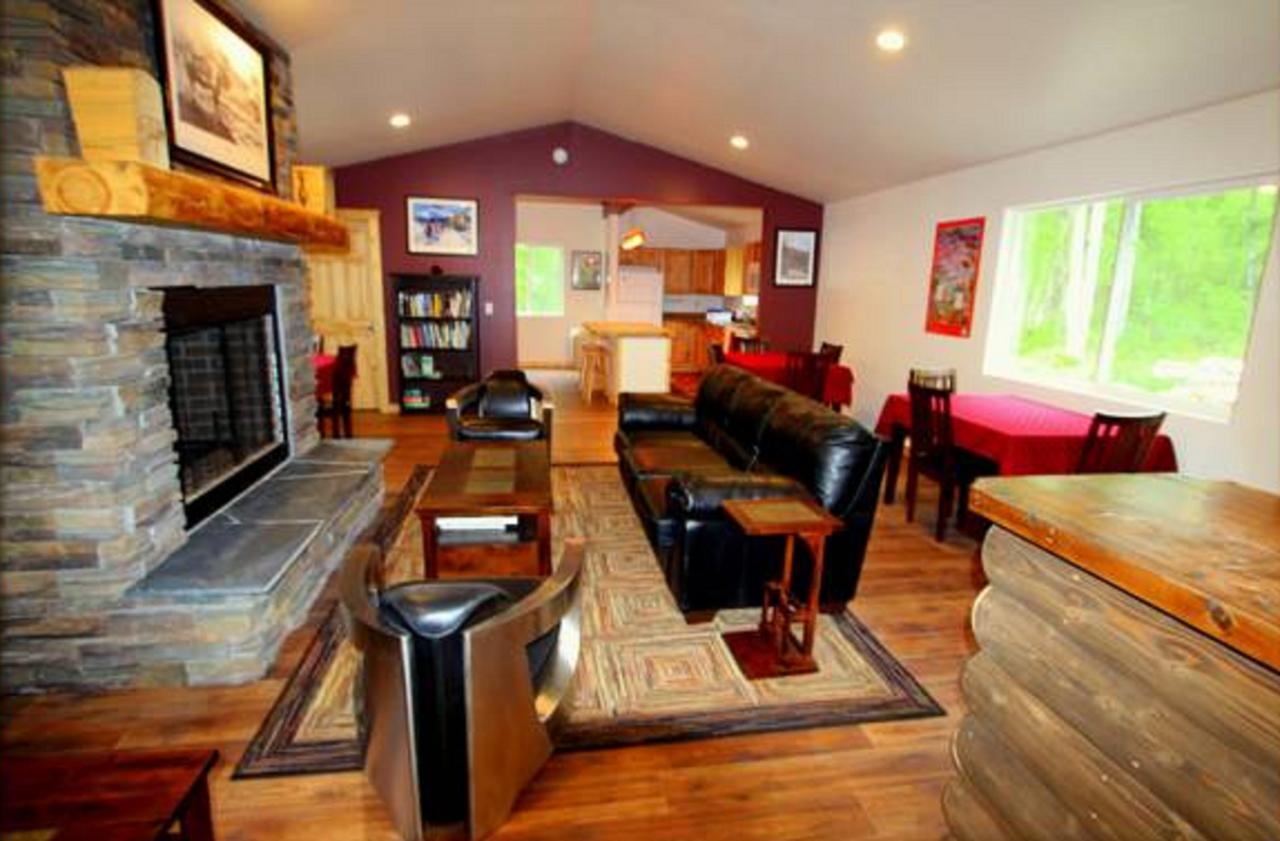 Talkeetna Wilderness Lodge&Cabin Rentals Sunshine Exterior foto